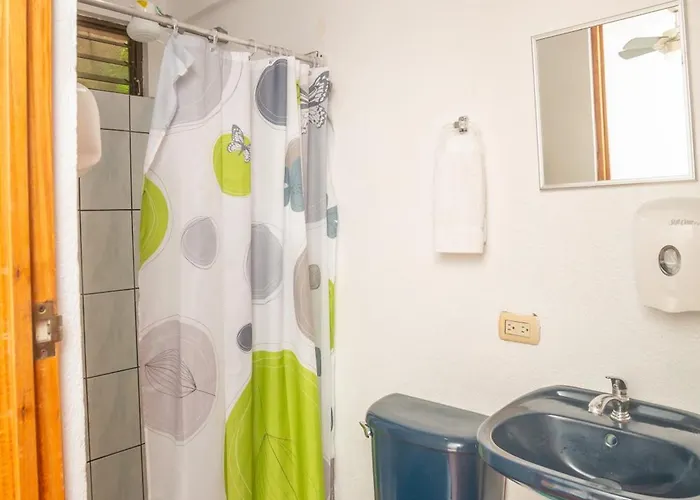 Downtown, Private With Bathroom Kapselhotel